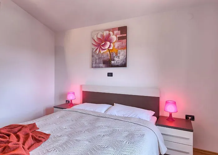 Holiday home Ines Pula