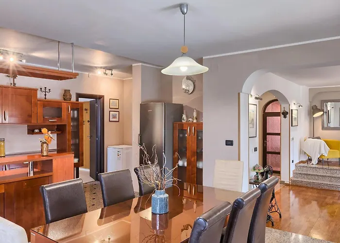 Ines Будинок відпочинку *